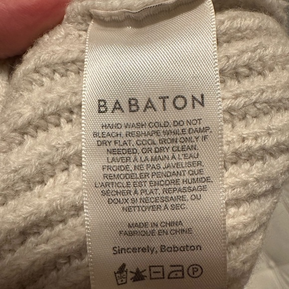 Aritzia Babaton chunky ribbed Vneck merino wool sweater - Picture 6 of 11